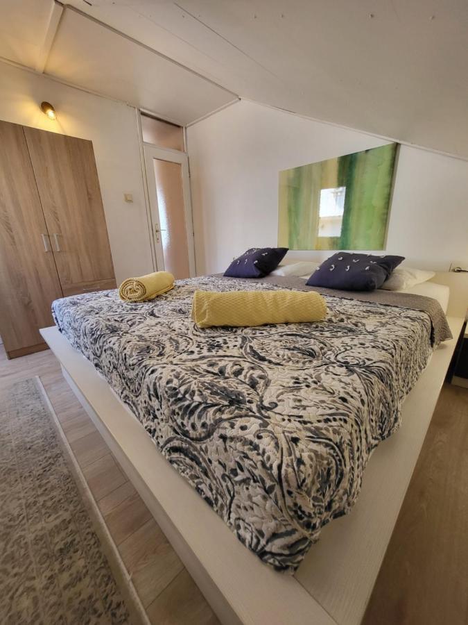 ApartmaniinPrimošten Esterno foto