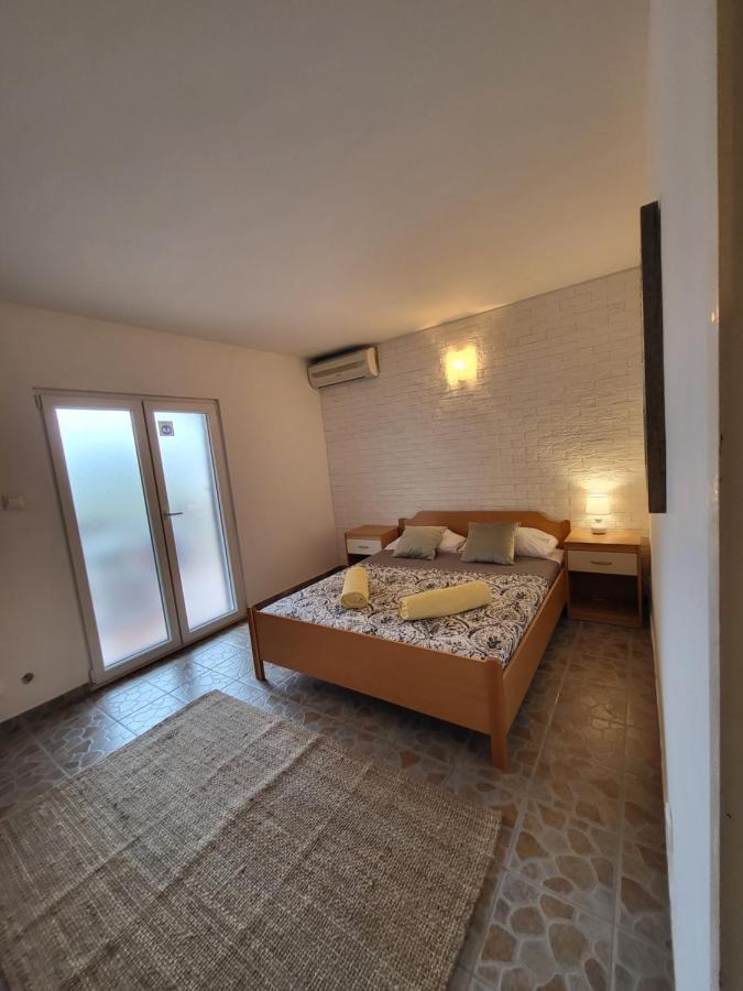 ApartmaniinPrimošten Esterno foto